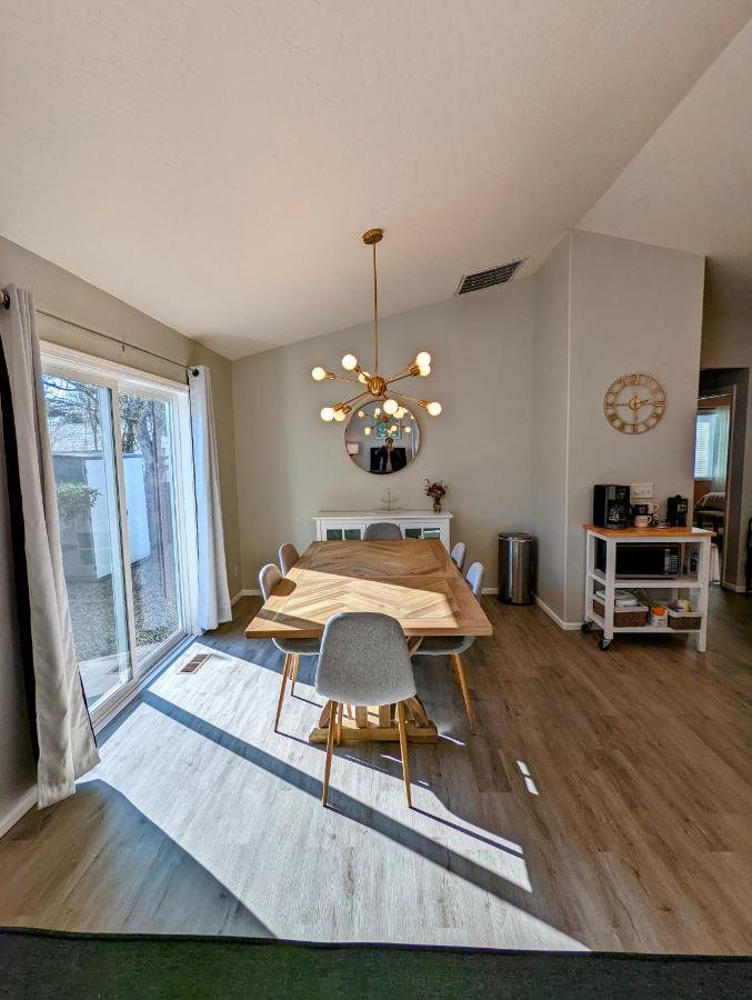 Contemporary 2-Bedroom Close To Downtown, Dining Eugene Exteriör bild